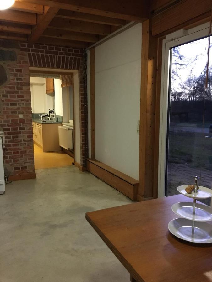 Gutshaus mit Seeblick - ökologisch&nachhaltig Lubow Exterior foto